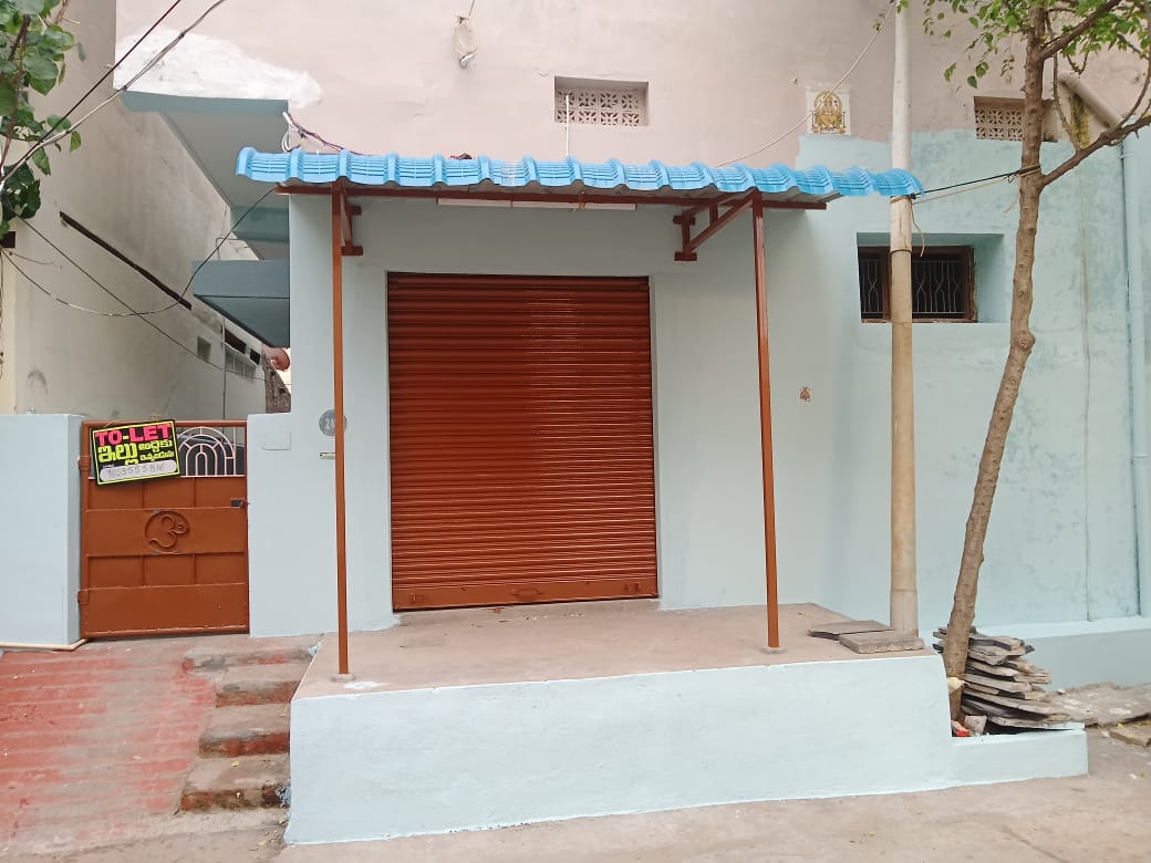 1 BHK Shop/Showroom